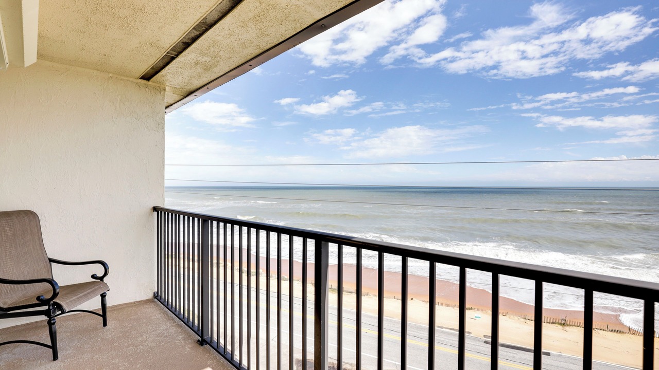 Photo of Patio Balcony in Ormond-by-the-Sea