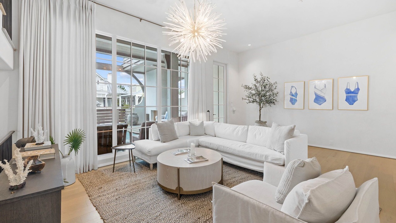Photo of Livingroom in Rosemary Beach
