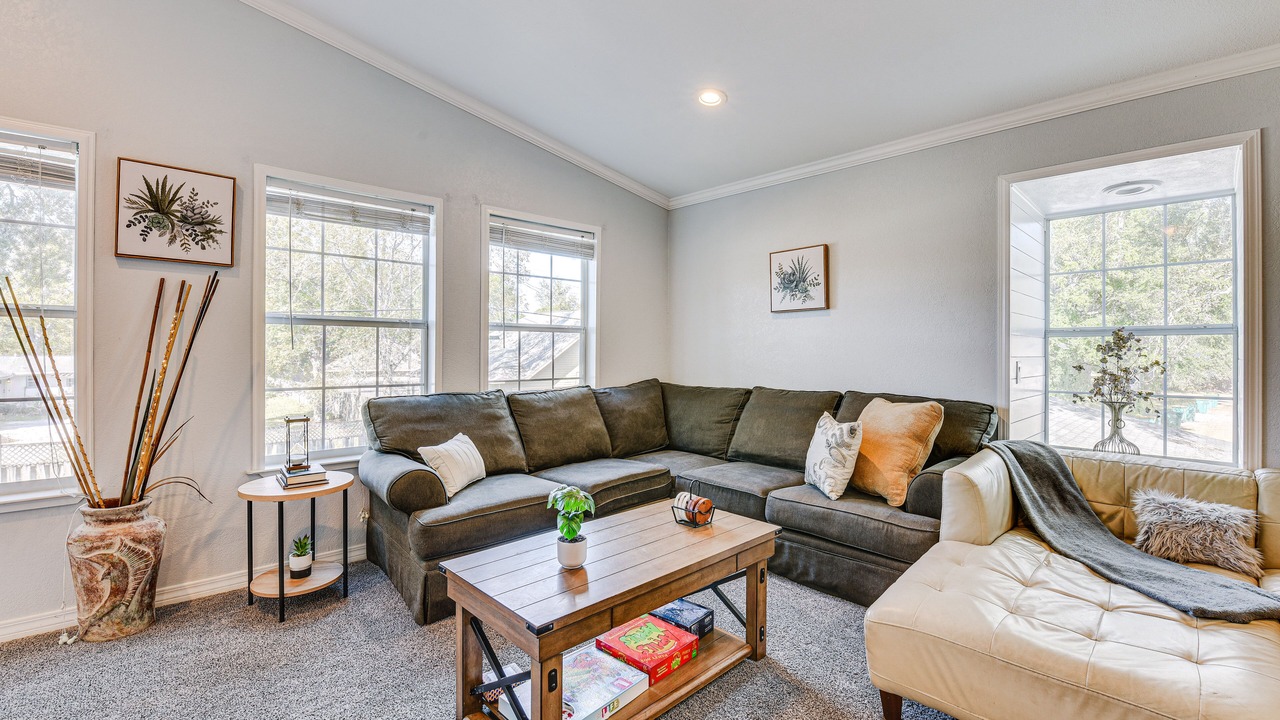 Photo of Livingroom in Wright