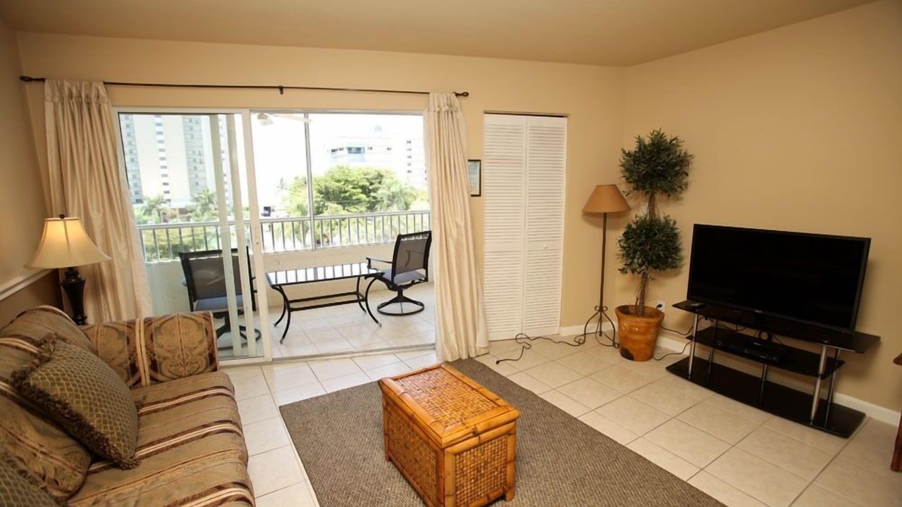 Photo of Livingroom in Marco Island