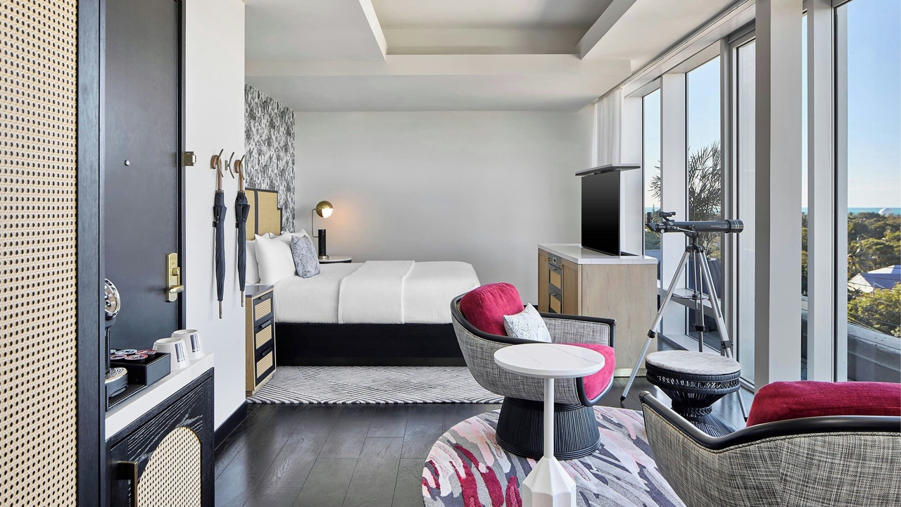 Photo of Bedroom in Historic Seaport