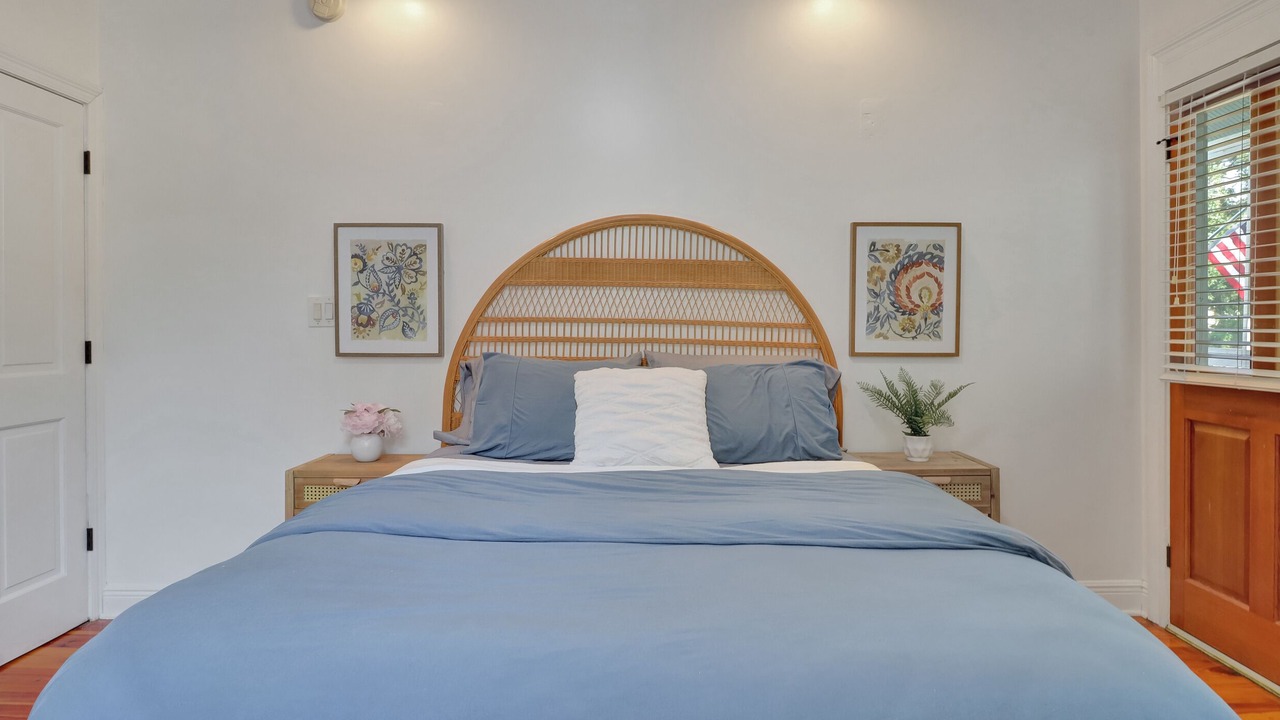 Photo of Bedroom in Old Town