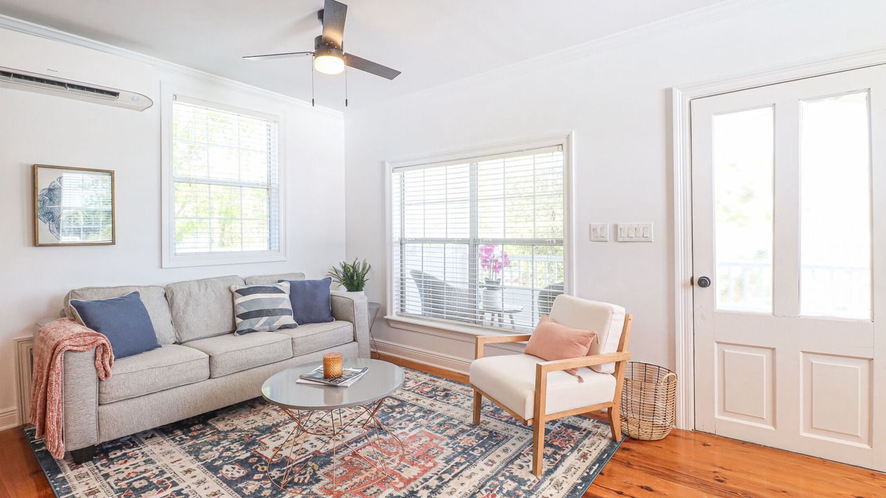 Photo of Livingroom in Old Town
