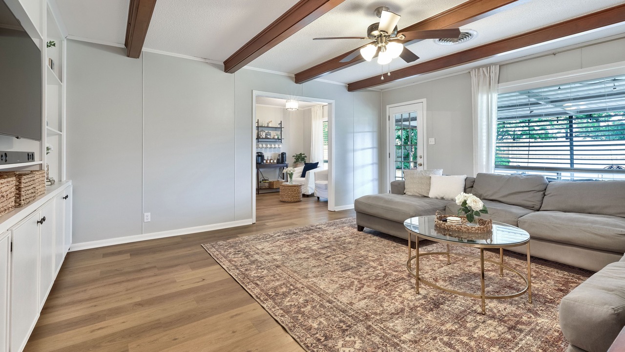 Photo of Livingroom in Lake Charles