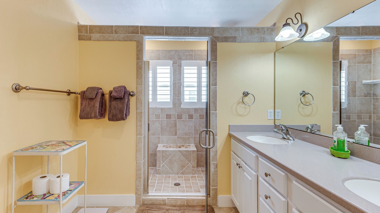 Photo of Bathroom in Alligator Point