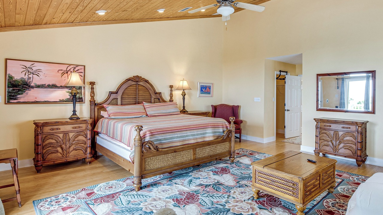 Photo of Bedroom in Alligator Point