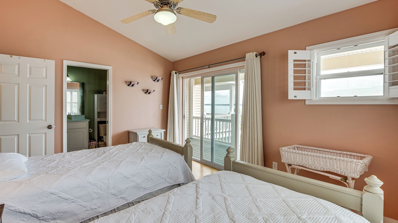 Photo of Bedroom in Alligator Point