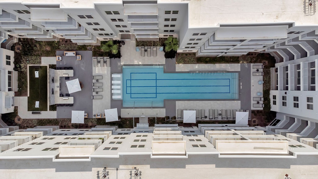 Photo of Outdoor in Greenway Plaza-Upper Kirby