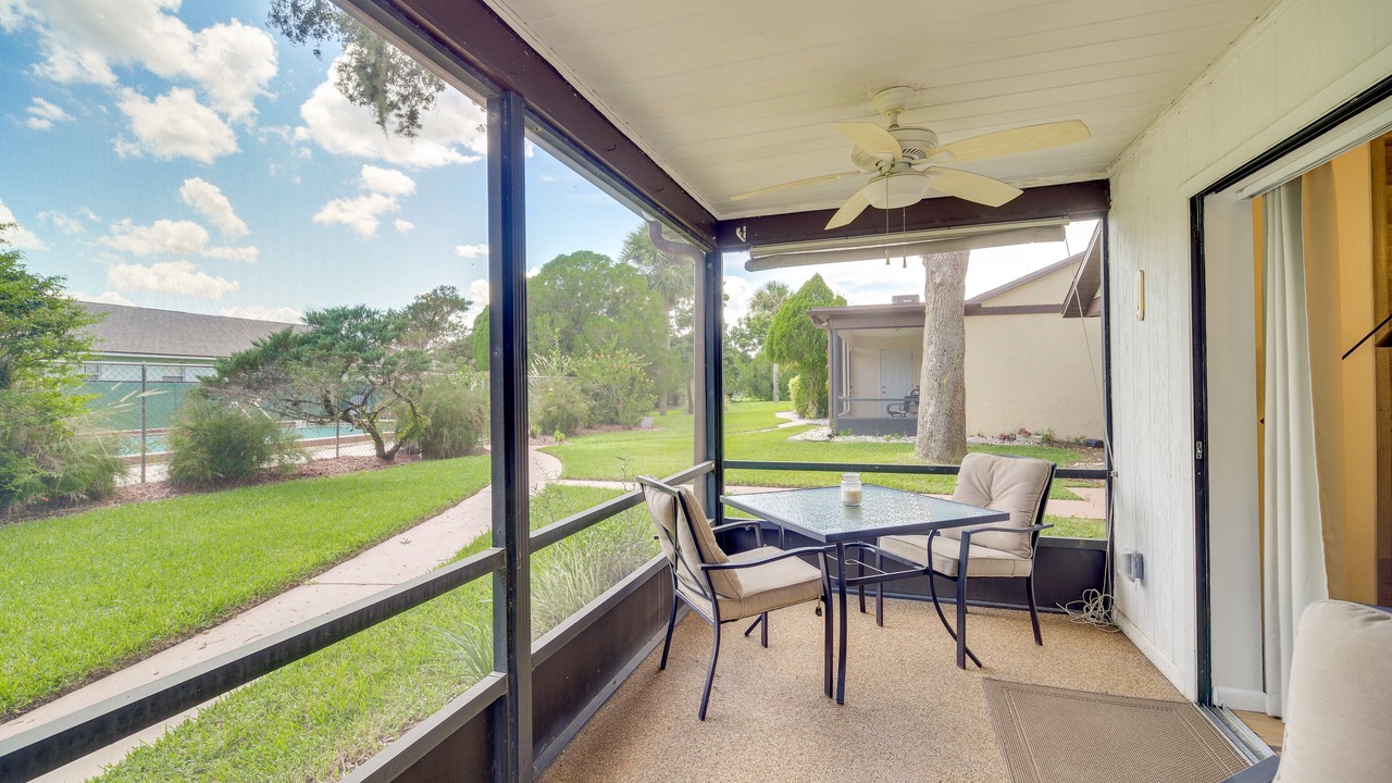 Photo of Outdoor in Sun 'N Lake