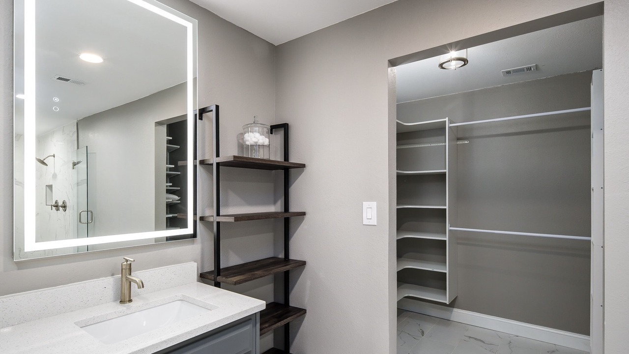 Photo of Bathroom in Fort Walton Beach