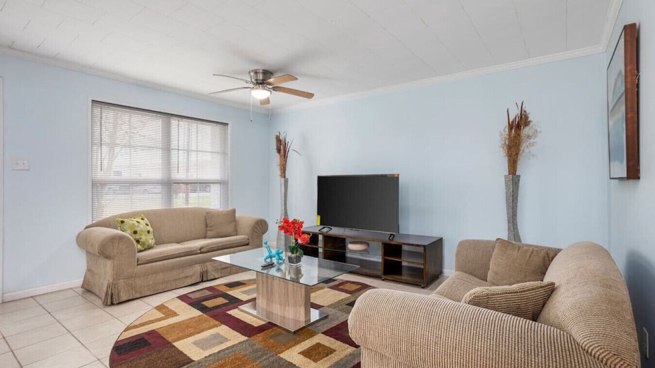 Photo of Livingroom in Iowa