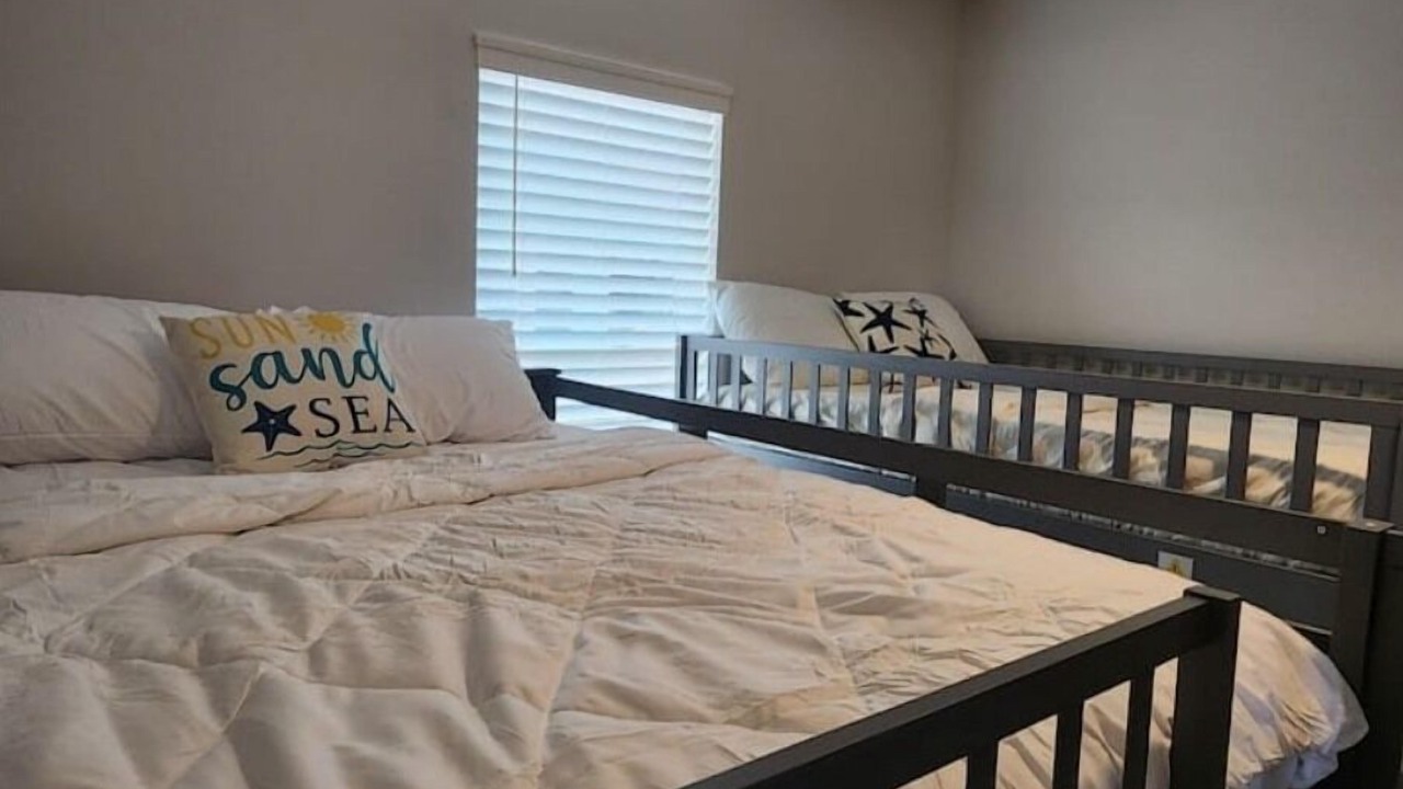 Photo of Bedroom in Mississippi City