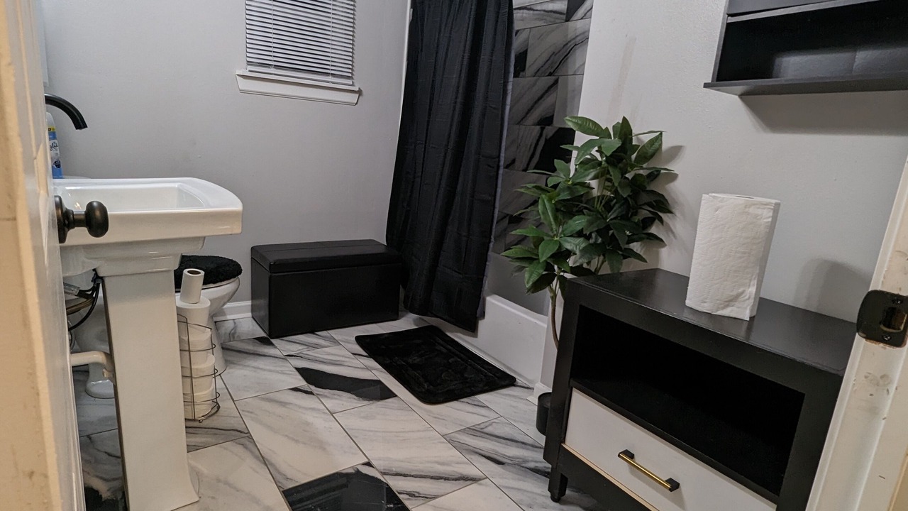 Photo of Bathroom in Mid City North