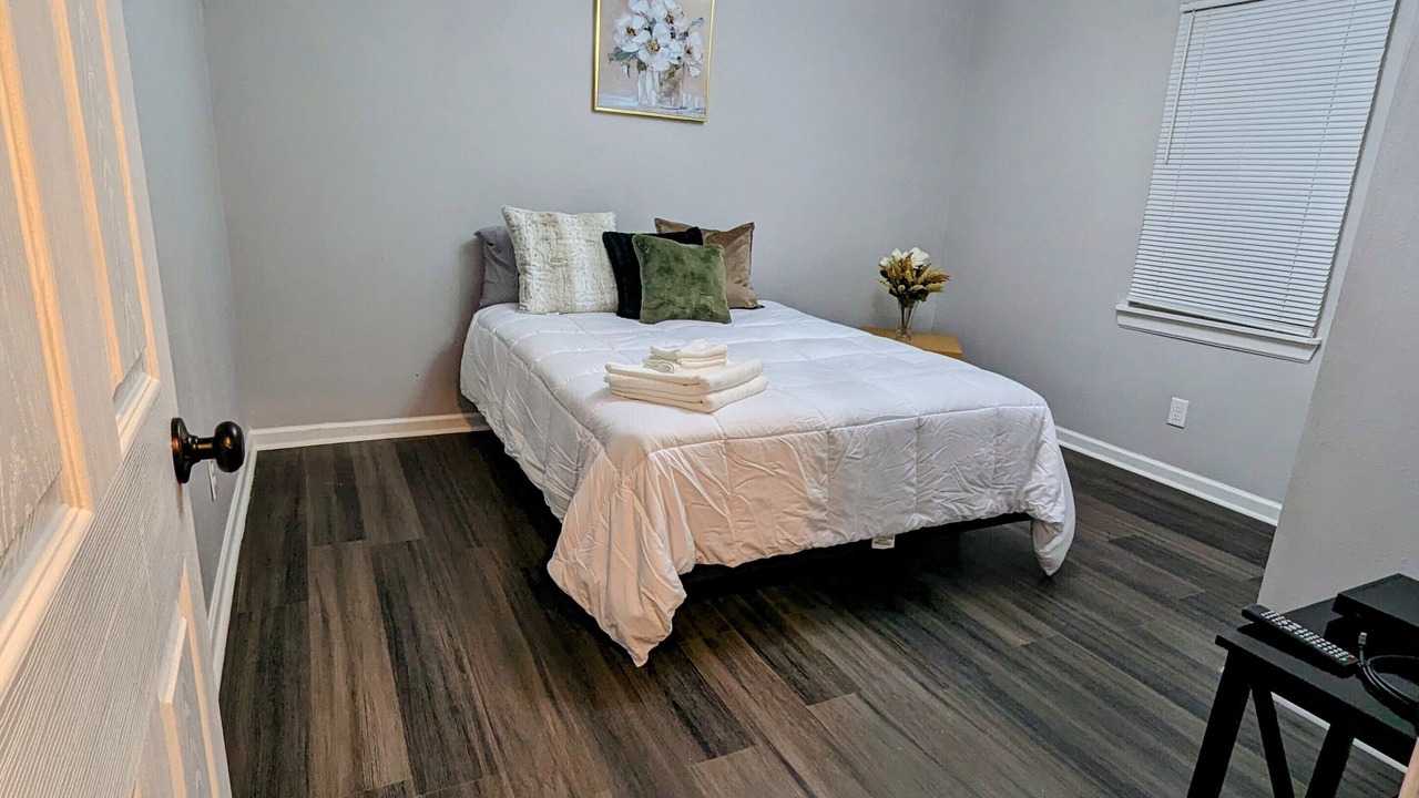 Photo of Bedroom in Mid City North