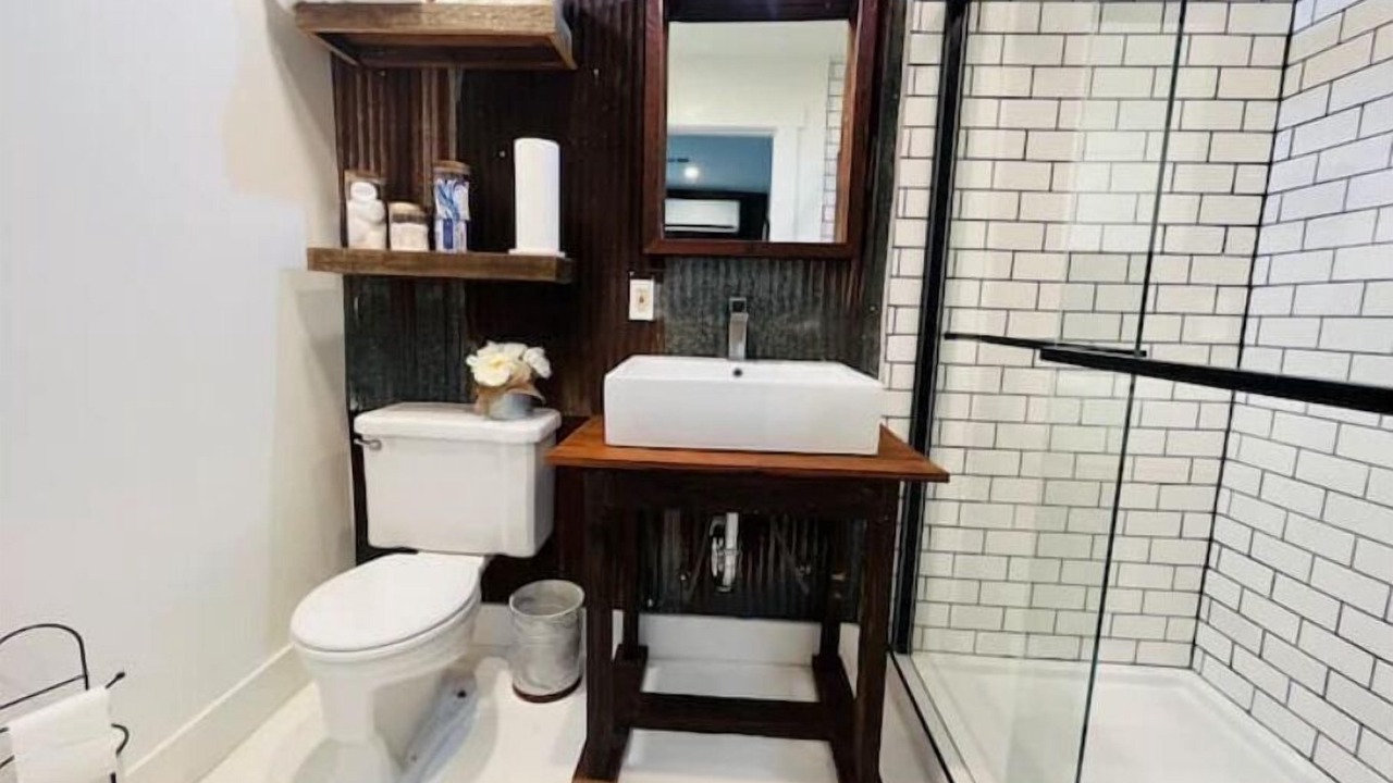 Photo of Bathroom in Northeast Pensacola