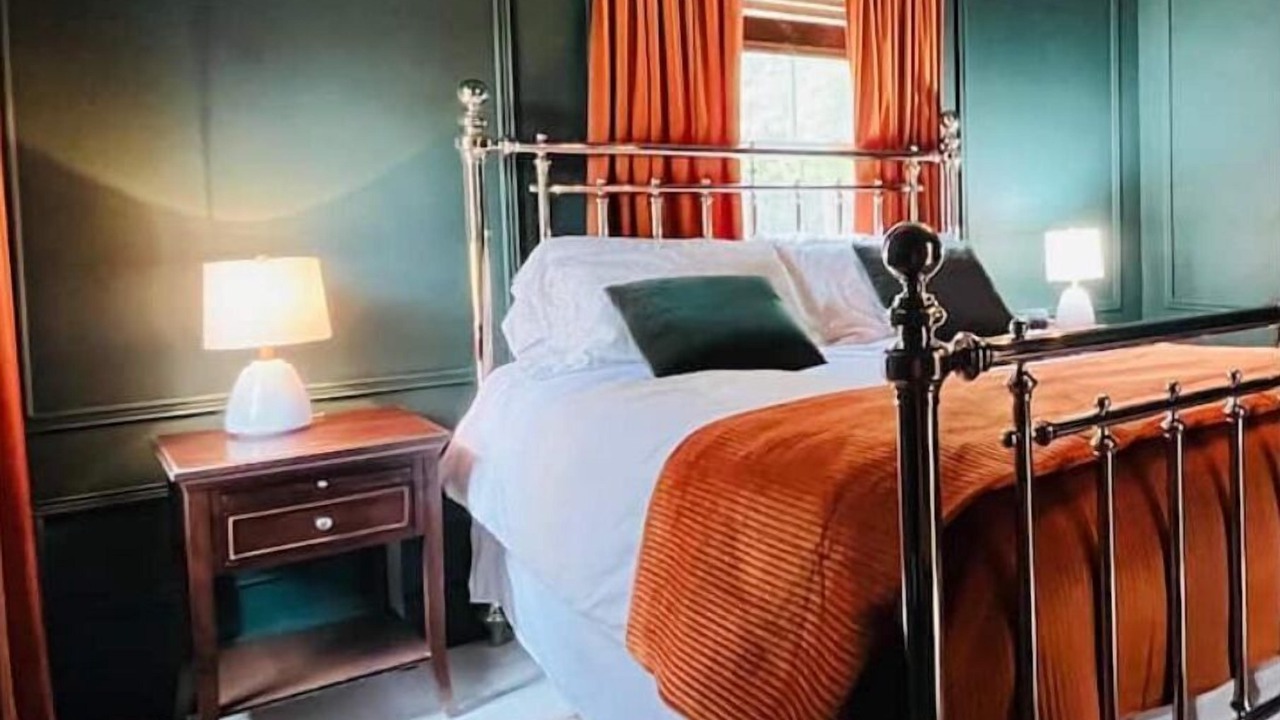 Photo of Bedroom in Northeast Pensacola