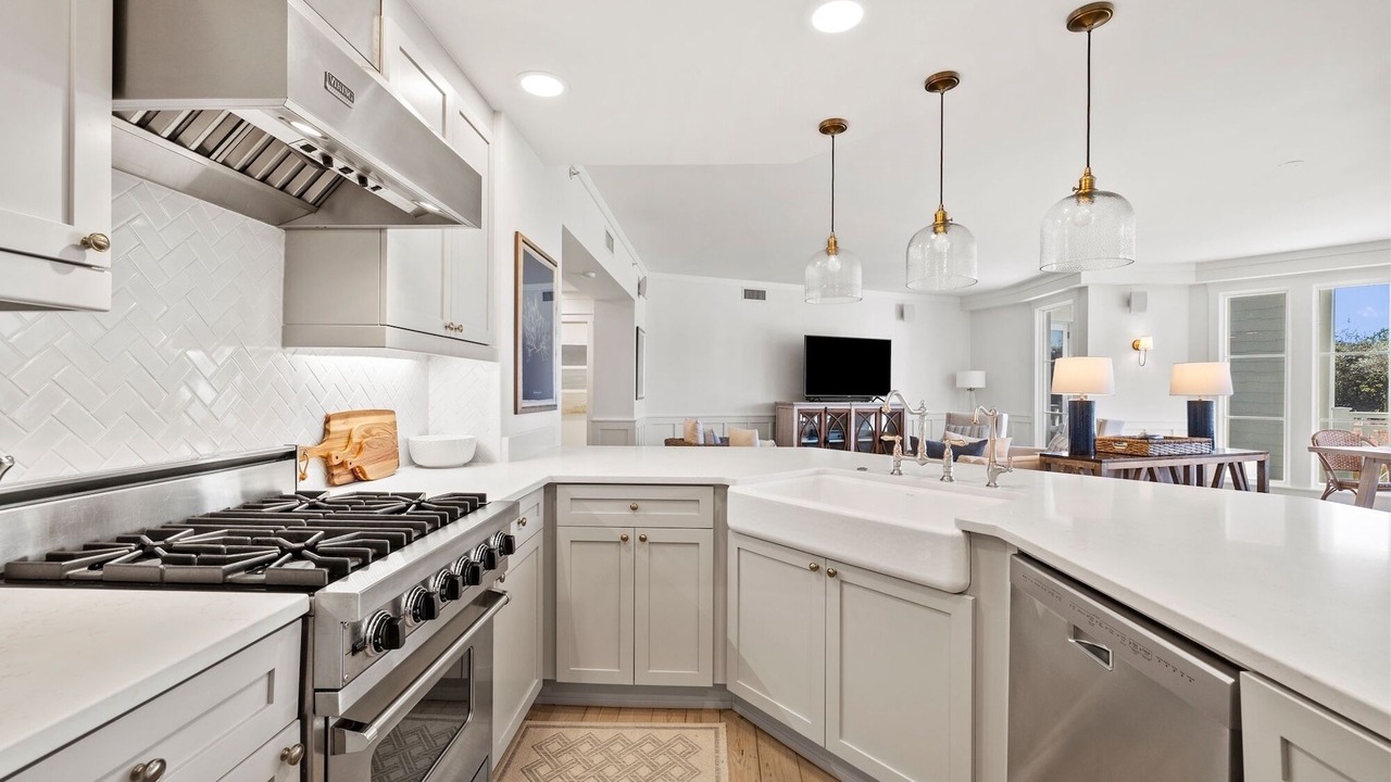 Photo of Kitchen in WaterSound Beach