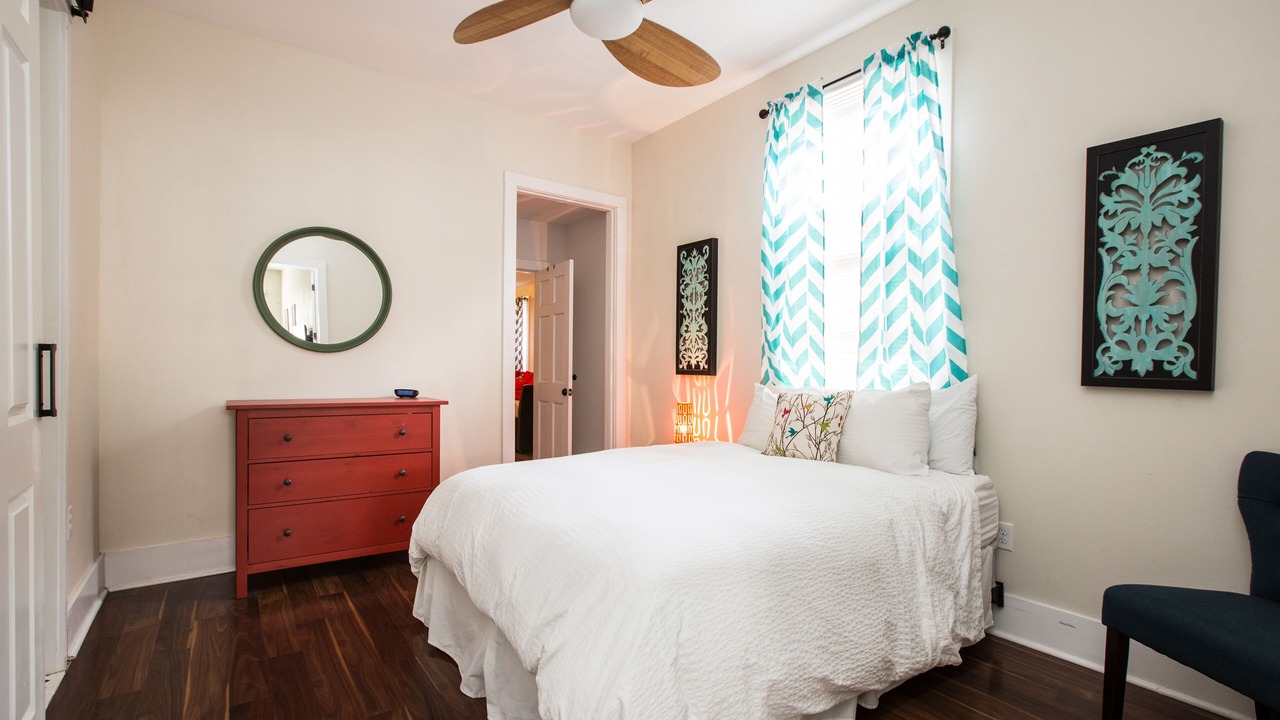 Photo of Bedroom in Seventh Ward
