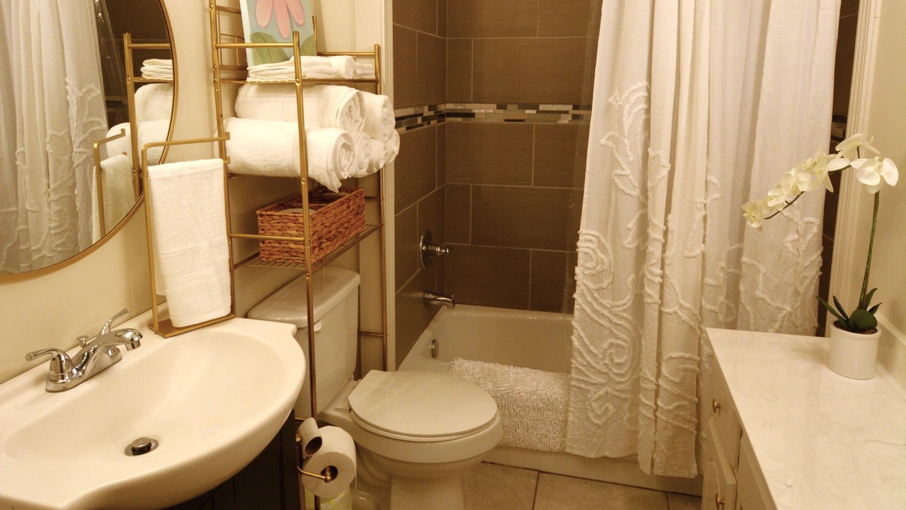 Photo of Bathroom in Tupelo