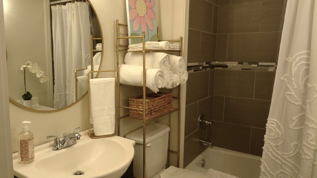 Photo of Bathroom in Tupelo