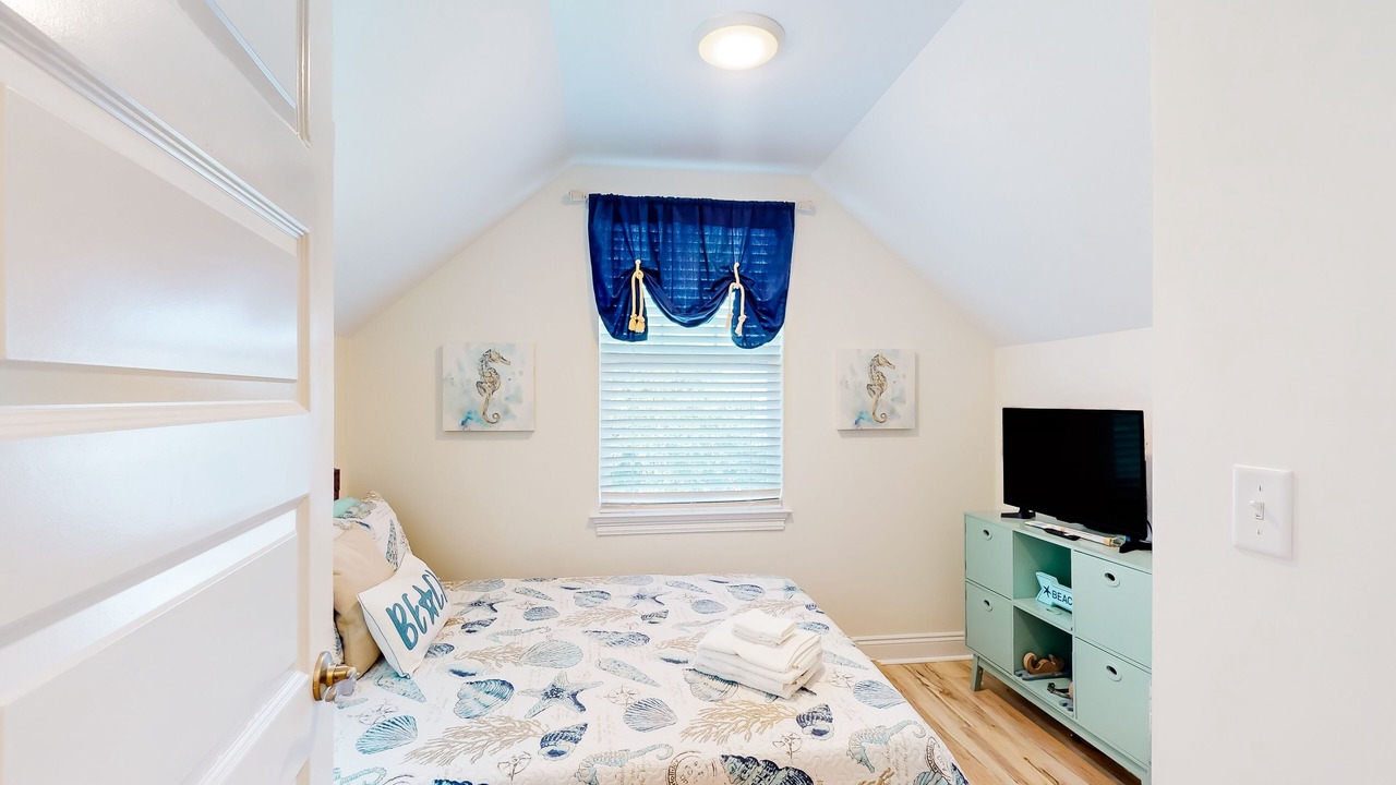 Photo of Bedroom in Silver Sands