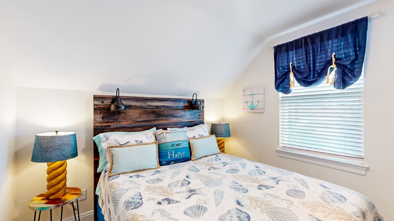 Photo of Bedroom in Silver Sands