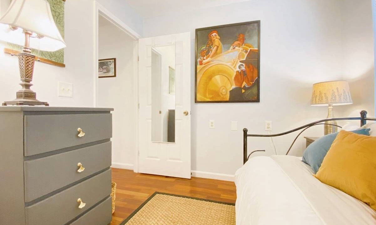 Photo of Bedroom in Broadmoor