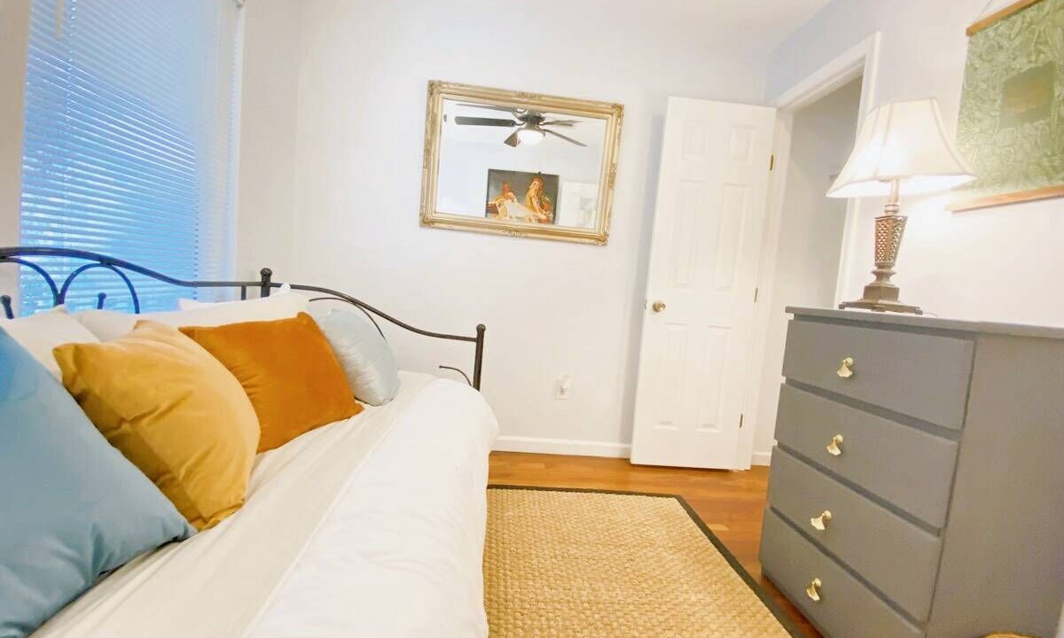Photo of Bedroom in Broadmoor