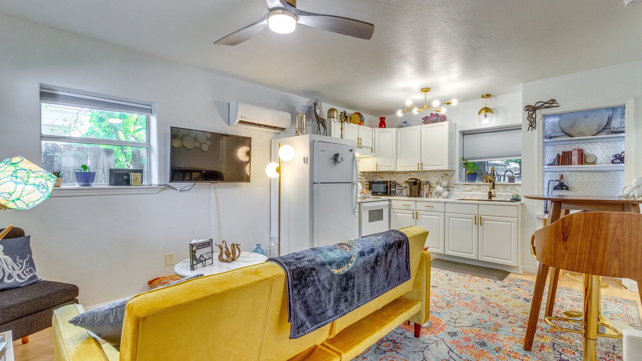 Photo of Livingroom in South Pensacola