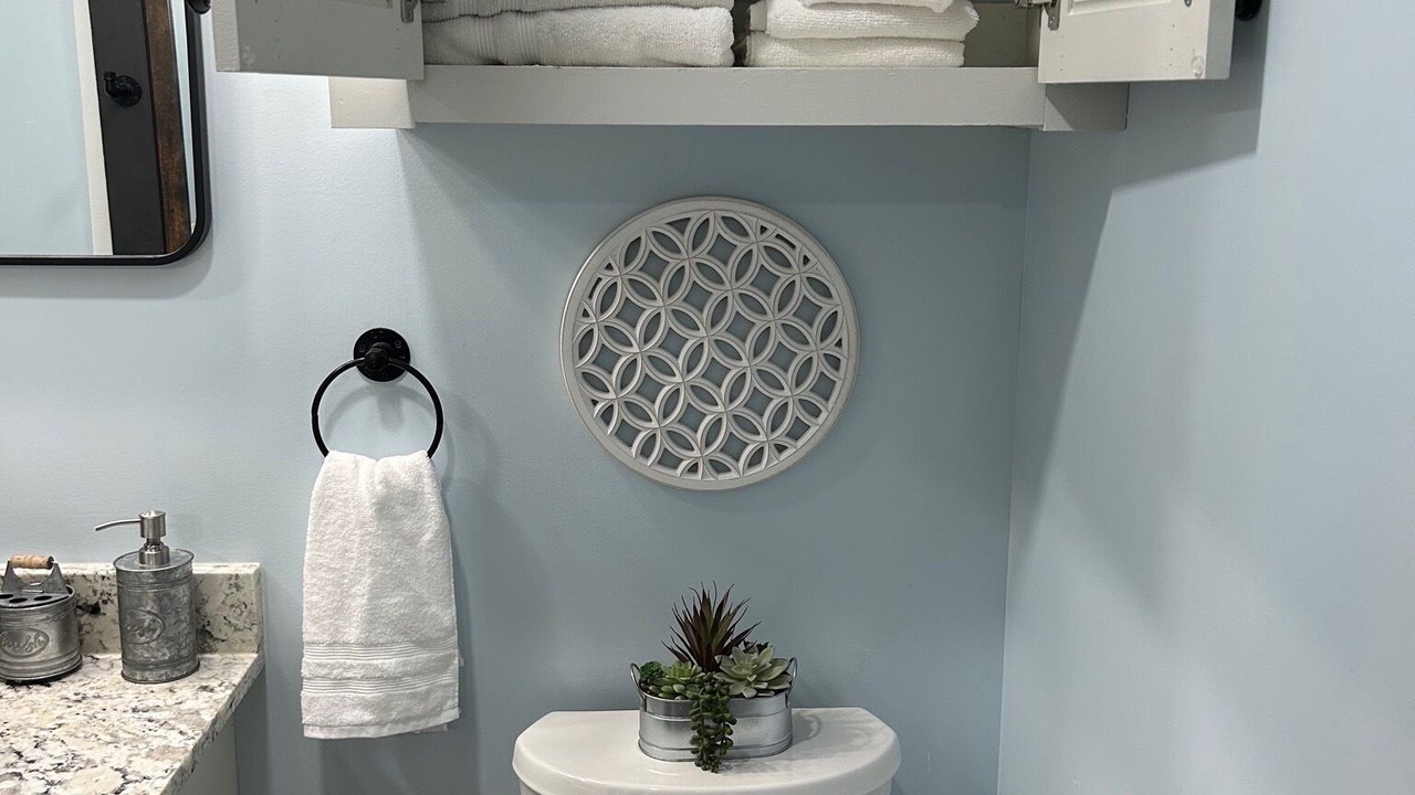 Photo of Bathroom in Pelahatchie
