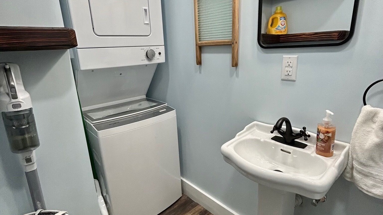 Photo of Bathroom in Pelahatchie