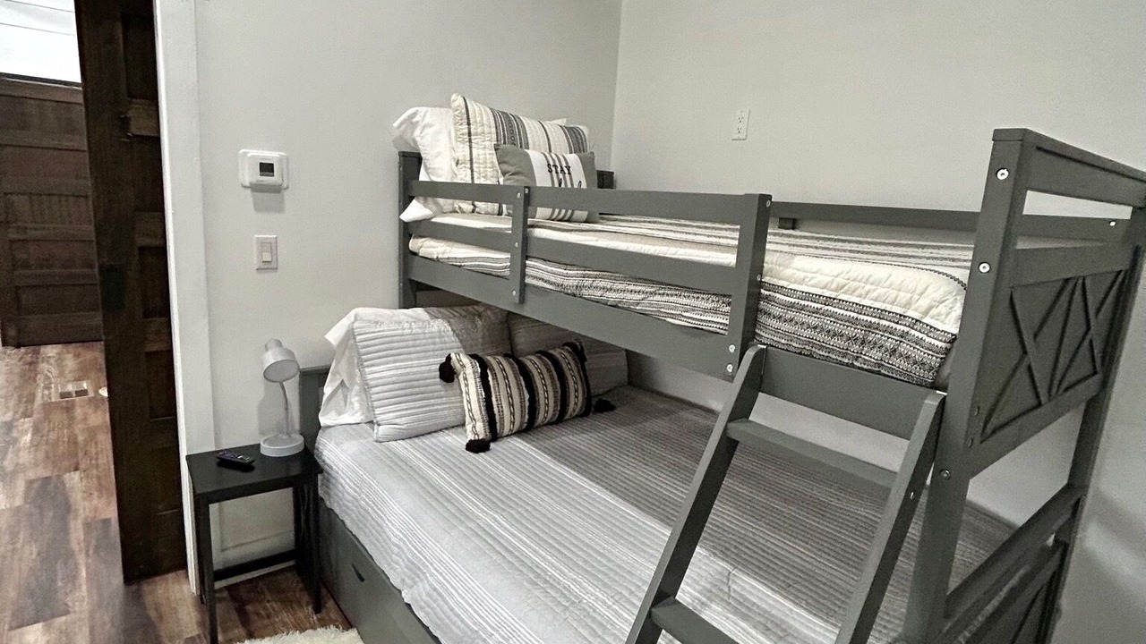 Photo of Bedroom in Pelahatchie