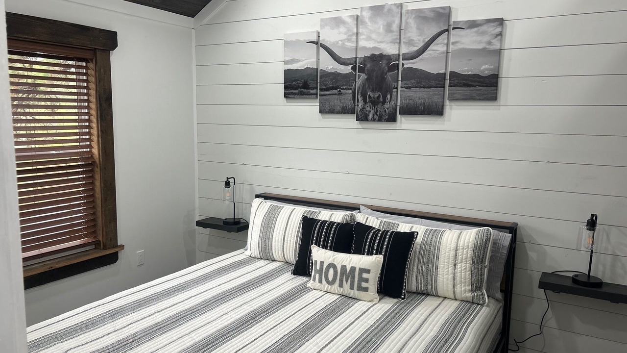 Photo of Bedroom in Pelahatchie