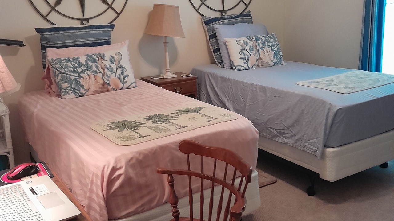 Photo of Bedroom in Henderson Point