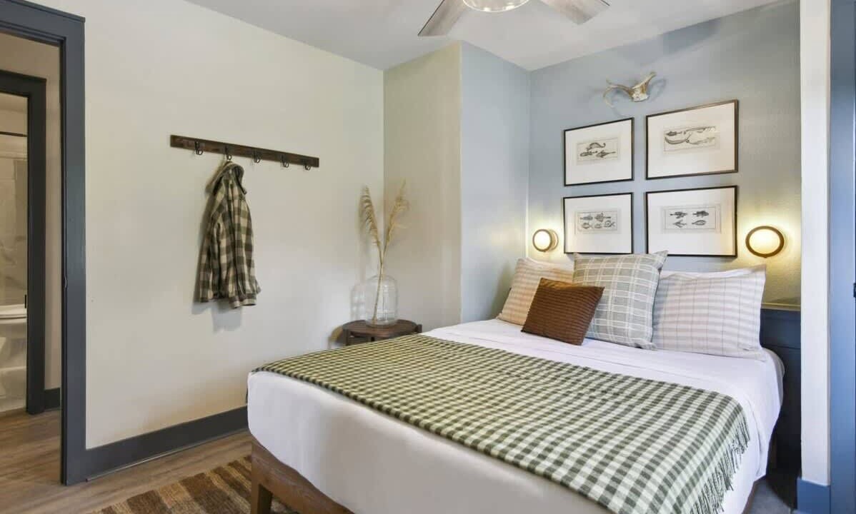 Photo of Bedroom in Shoreline Park