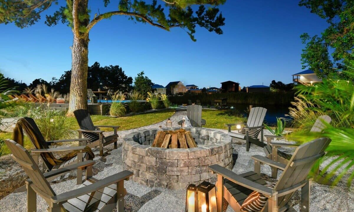 Photo of Patio Balcony in Shoreline Park