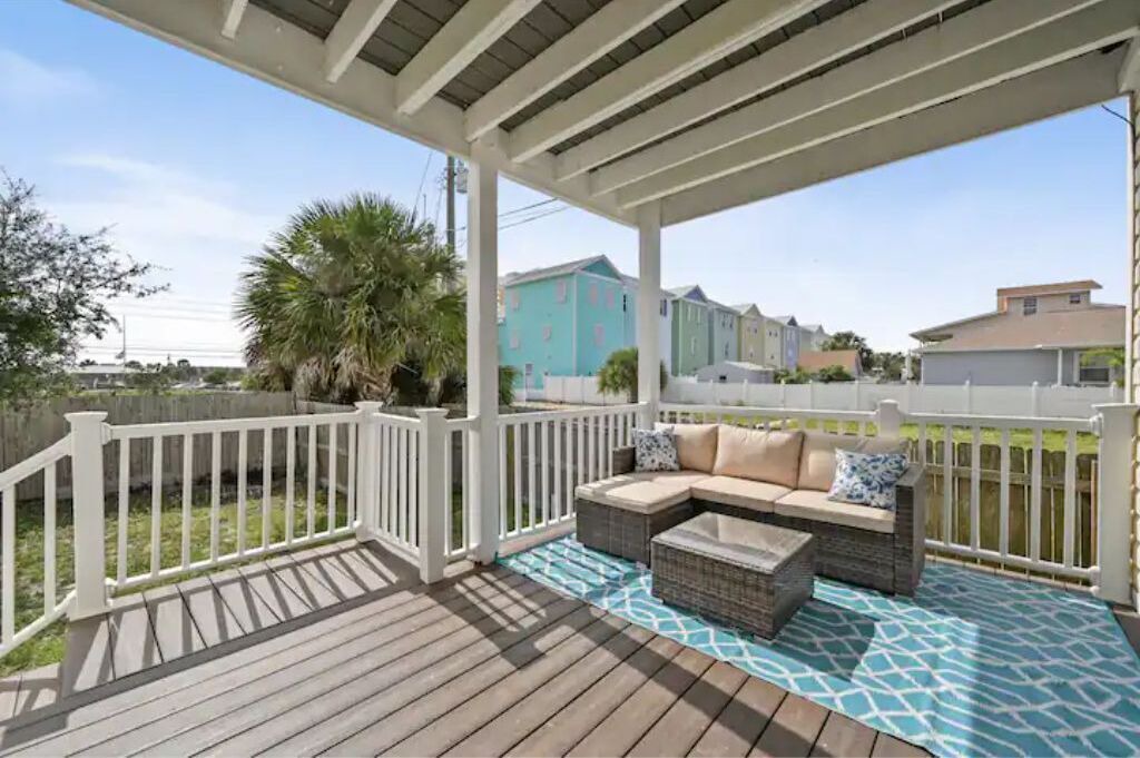 Photo of Patio Balcony in Lagoon Estates
