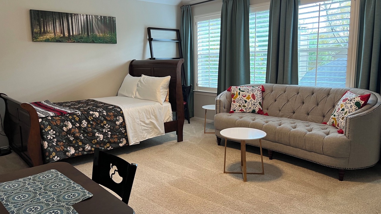 Photo of Bedroom in College Park