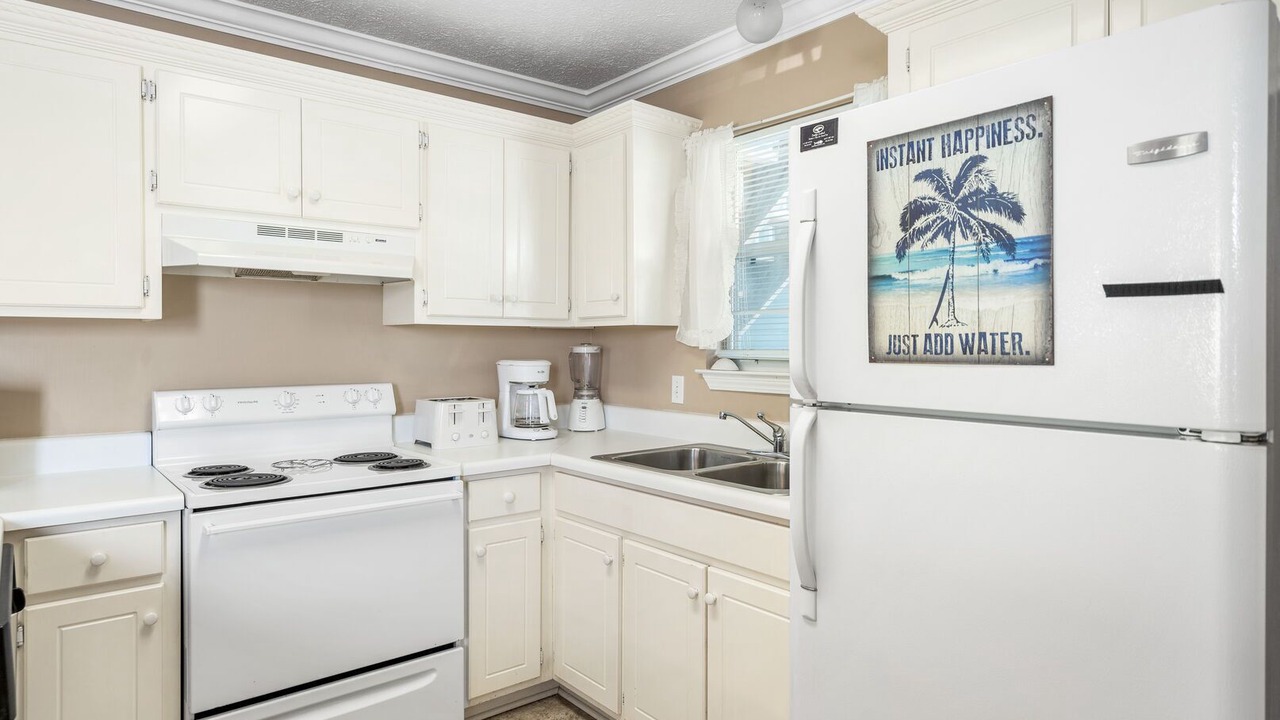 Photo of Kitchen in Bahama Beach