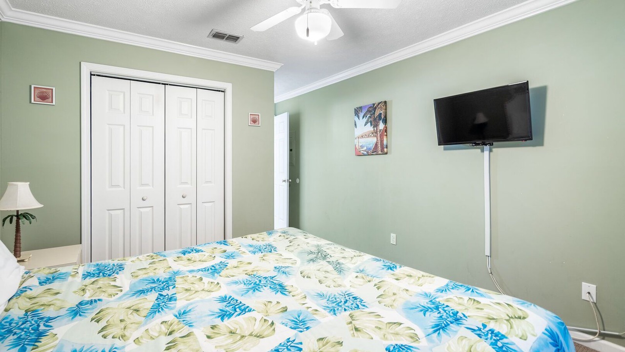 Photo of Bedroom in Bahama Beach