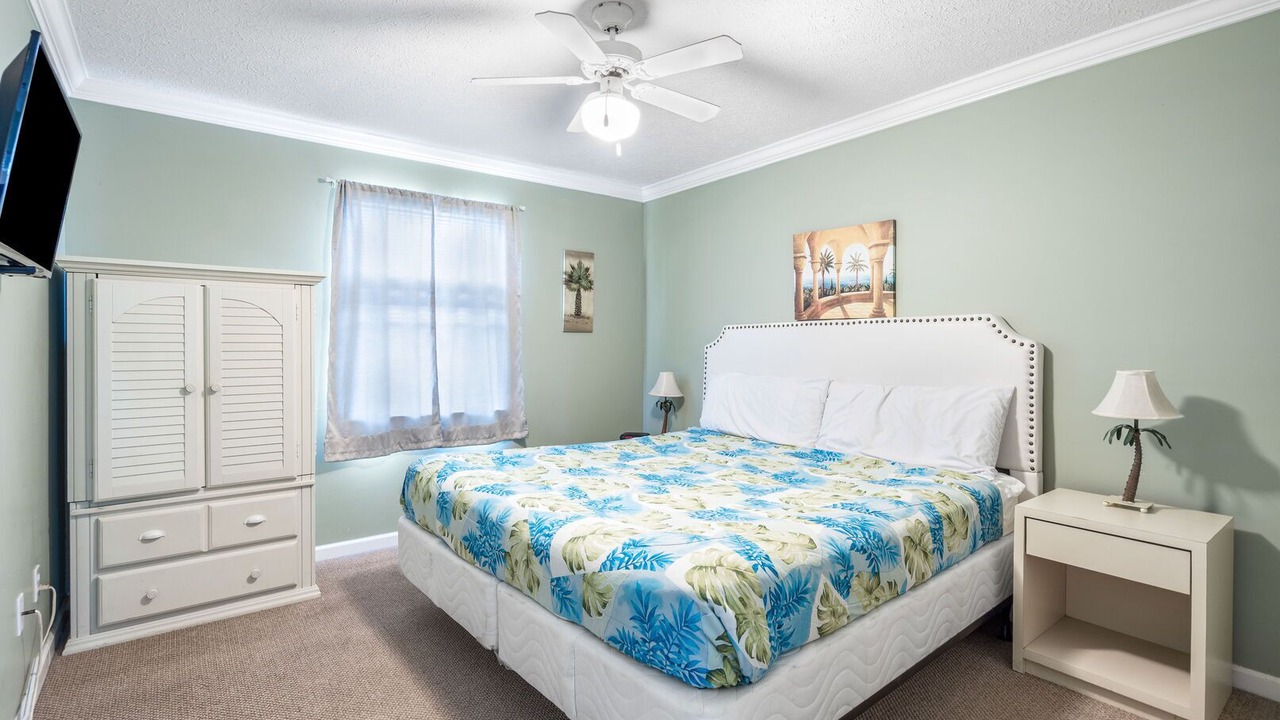 Photo of Bedroom in Bahama Beach