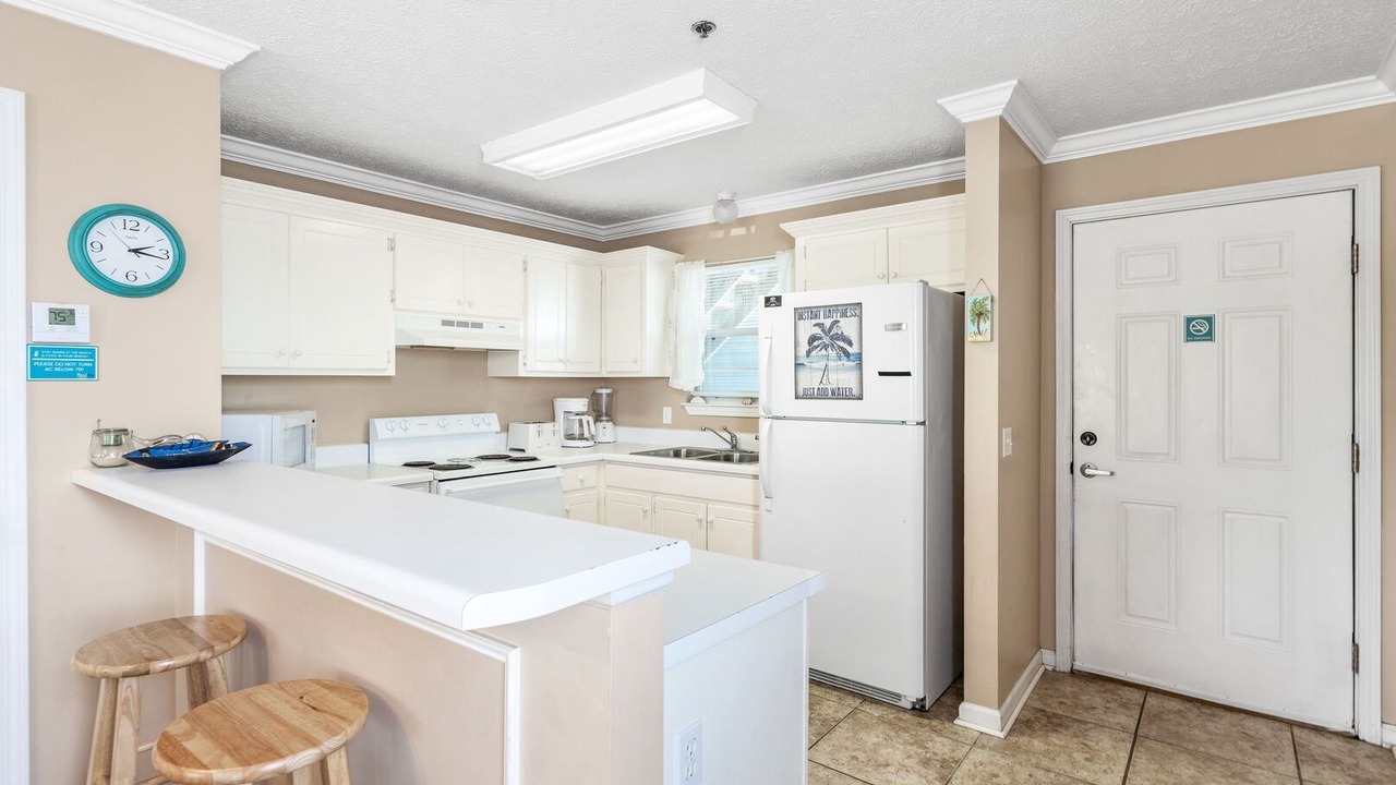 Photo of Kitchen in Bahama Beach