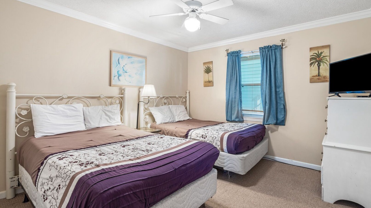 Photo of Bedroom in Bahama Beach