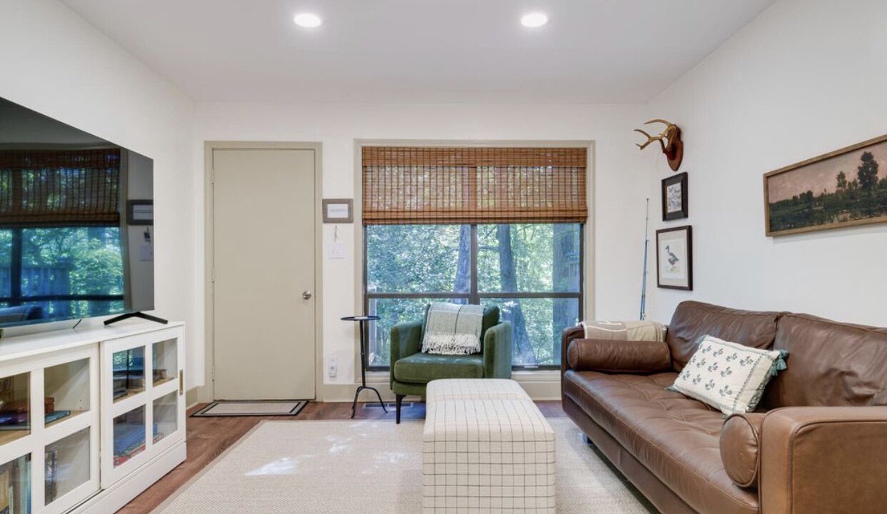 Photo of Livingroom in Dadeville