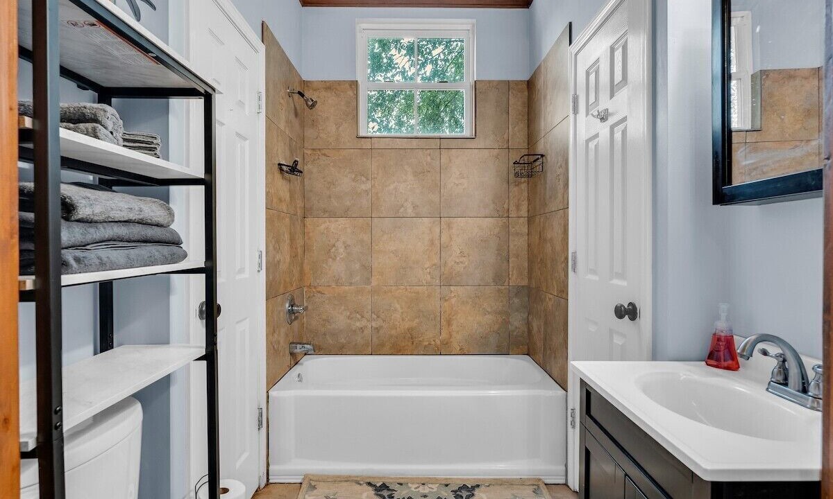 Photo of Bathroom in Starkville