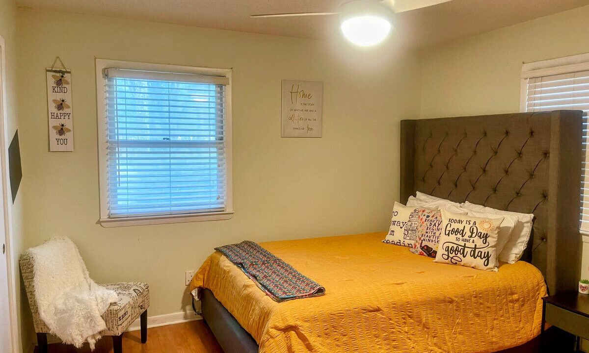 Photo of Bedroom in Tallahassee