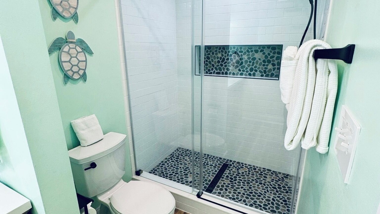 Photo of Bathroom in East End