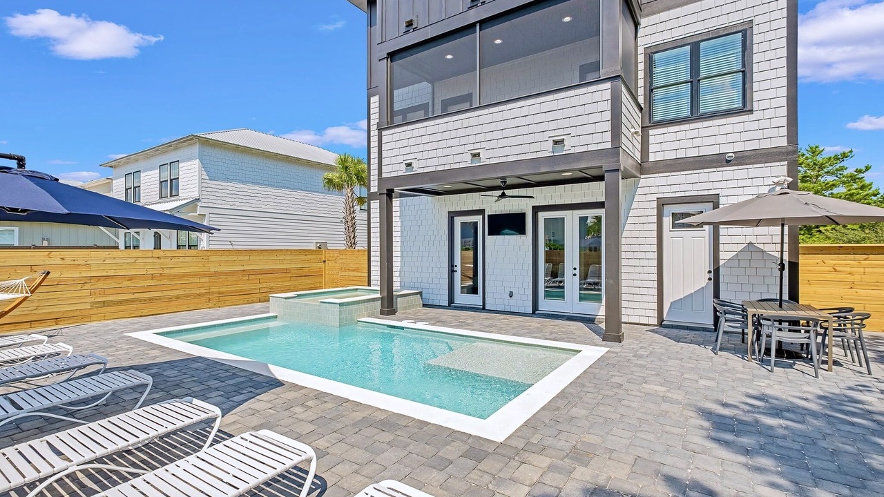 Photo of Outdoor in Frangista Beach