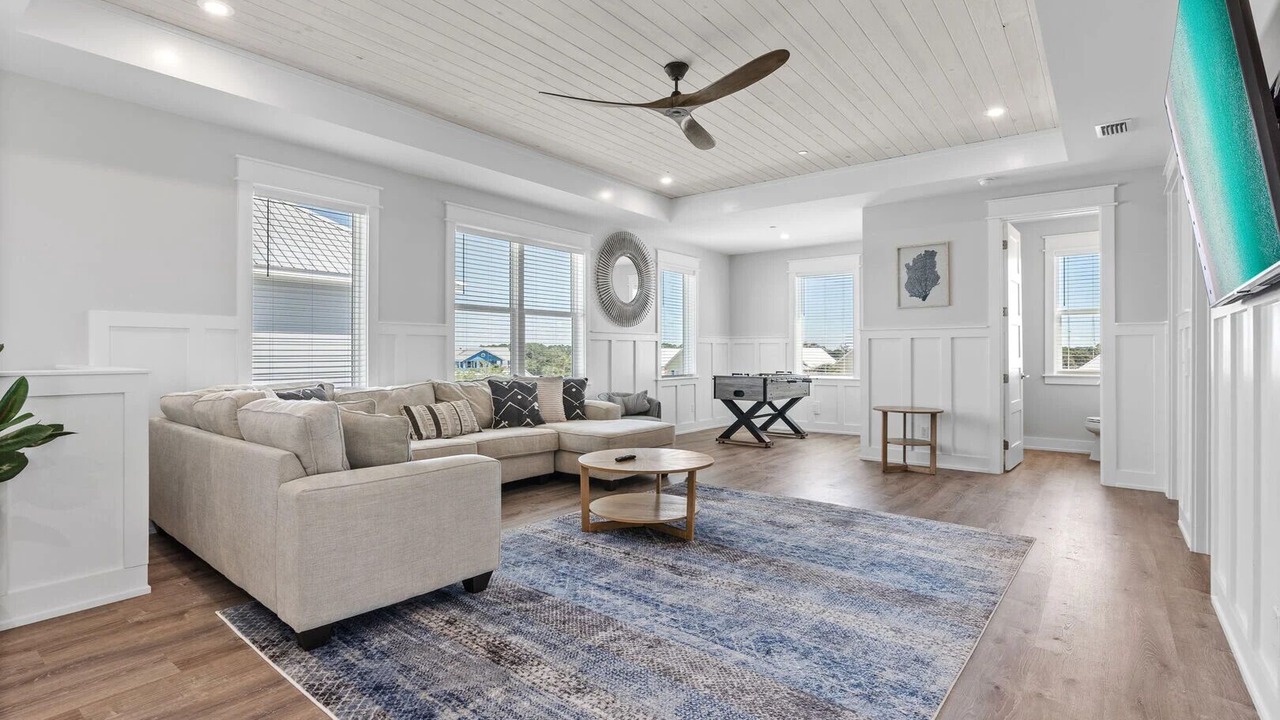 Photo of Livingroom in Bid-a-wee Beach