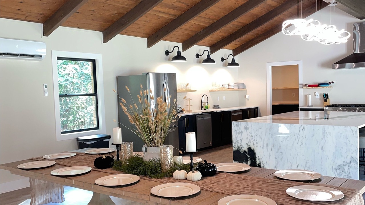 Photo of Kitchen in College Hill